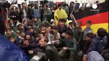 Προσφυγική κρίση Κλειστός ο βαλκανικός διάδρομος - Απελπισία στην Ειδομένη