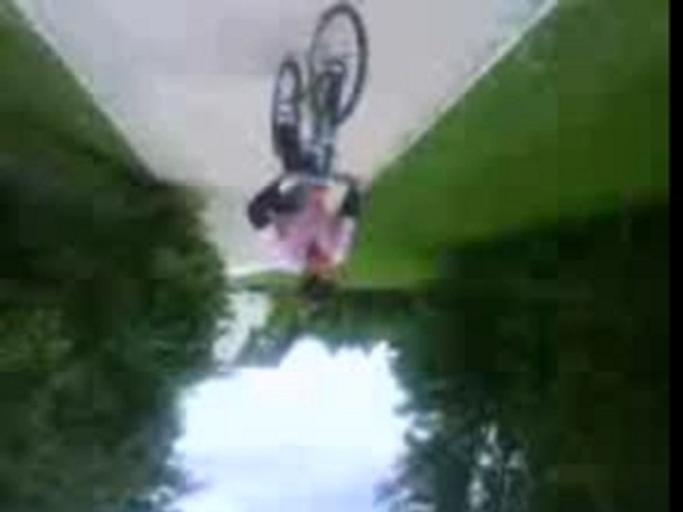 cascade en vélo