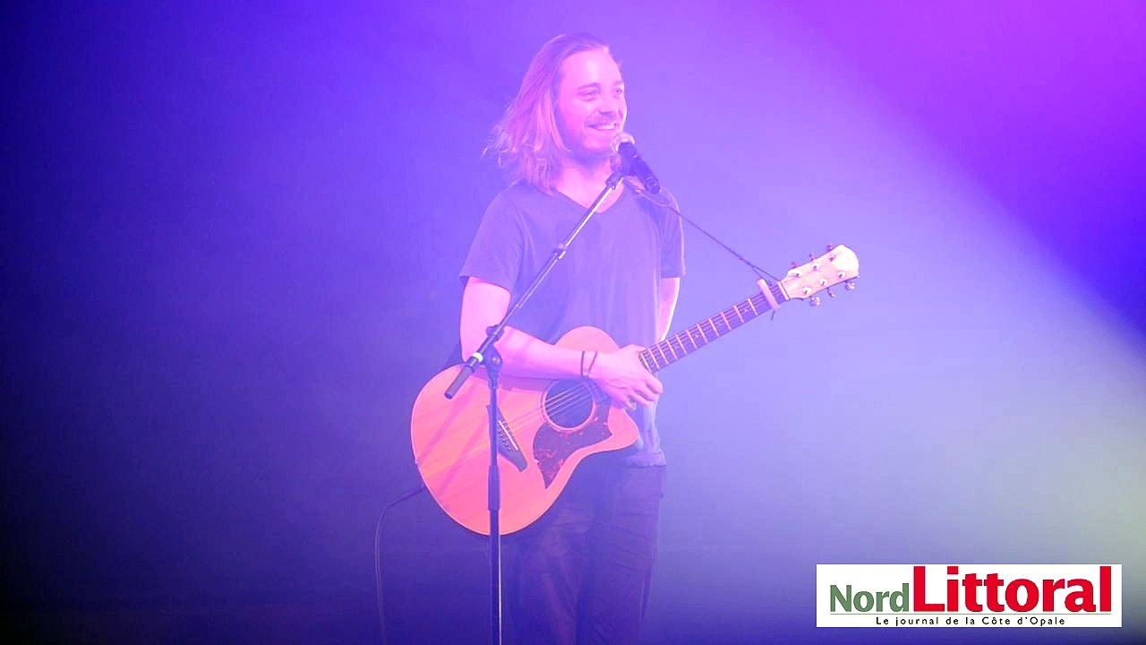 Christophe Willem en concert à Calais le 9 mars 2016