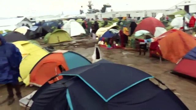 The harsh life of refugees in Idomeni | DW News