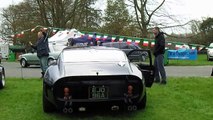 Replica Ferrari 250 GTO start up and pull off