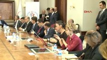 Sağlık Bakanı Mehmet Müezzinoğlu : Spor Yapılan Alanlarda Mutlaka İlk Yardım Sertifikası Olan Biri...