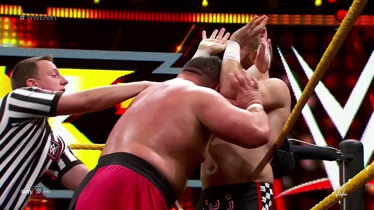 Samoa Joe vs Sami Zayn - NXT 2016.03.09