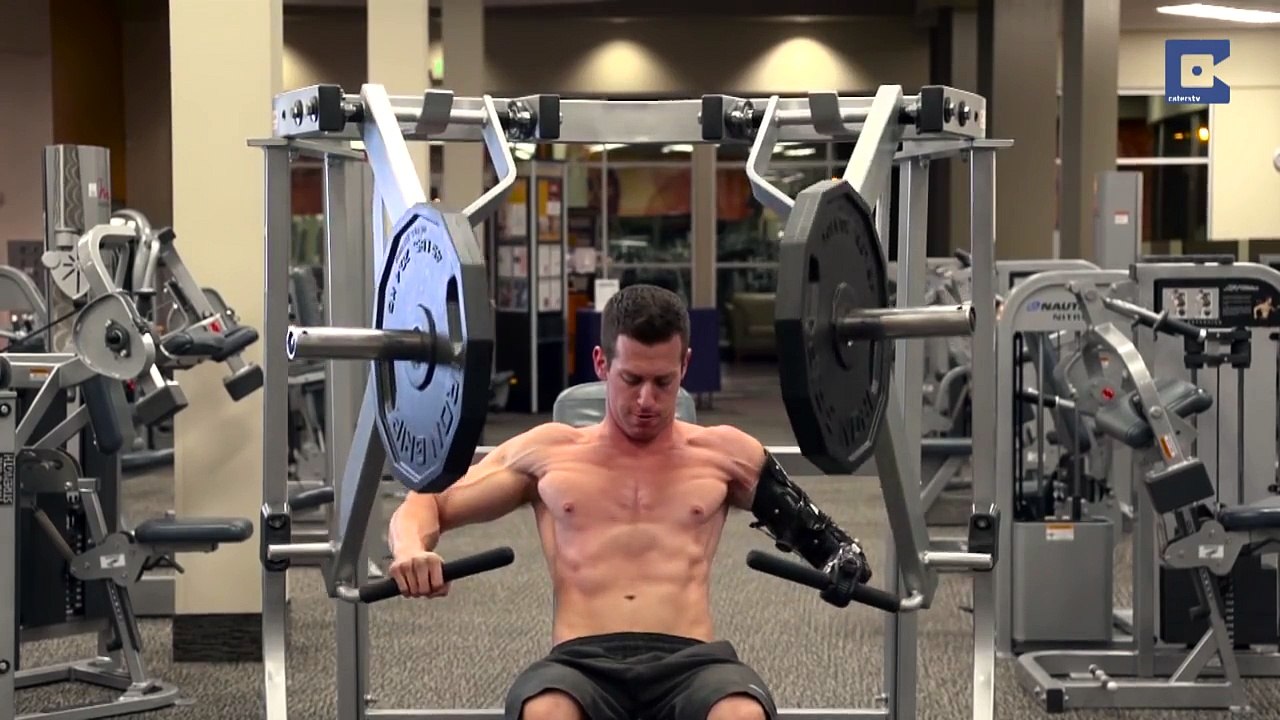 Amputé d'un bras, ce type est un vrai Bodybuilder #NoExcuses