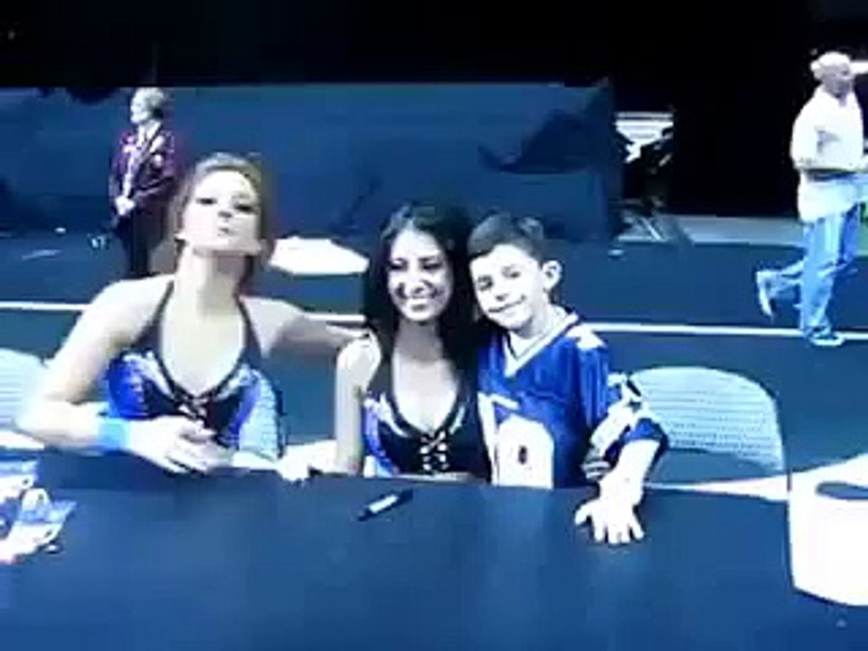 ‫ ملا فرخ ولد حرام !! شوفو شنوا عمل ههه