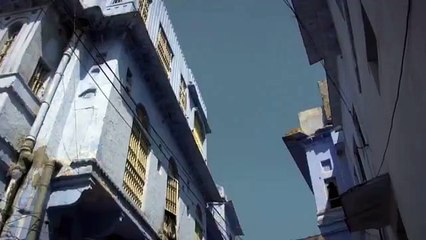 PARKOUR - Homme VS Singe