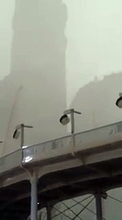 Crane collapse moment at Grand Mosque (Kabe) in Mecca | 11 09 2015