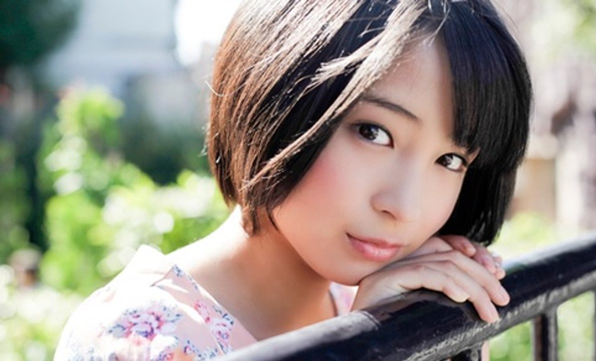 広瀬すず　dailymotion動画☆　かわいい最新過激水着画像･ビターブラッド･ゼクシィCM...