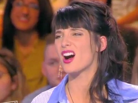 Exclu Vidéo : Erika Moulet : Je me lave aux gants de toilette, un jour sur deux !