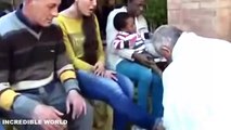 Humbling Moment Pope Francis Washes Rome Prisoners Feet With Divine KISS(VIDEO)!!!