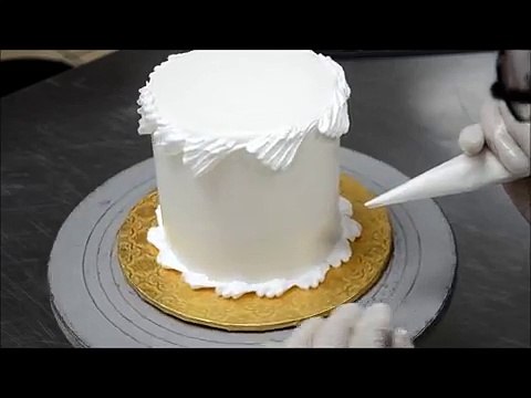 Fast Way to decorate cake with buttercream icing Decorating Cakes