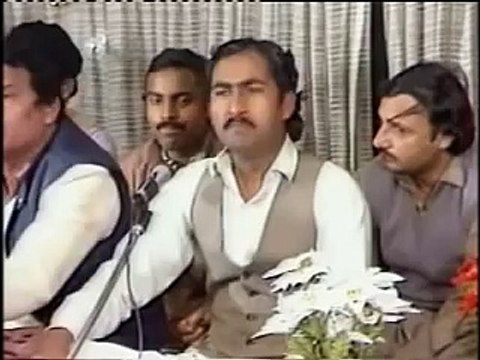 Sochta Hoon Ke Woh Kitne Masoom Te Nusrat Fateh Ali Khan