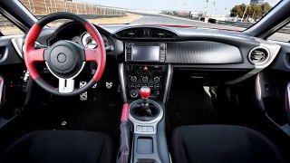 2016 Toyota GT86 Giallo Sports Car - Review