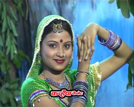 बुन्देलखंडी लोकगीत / नजरिया मिलइयो मोरे राजा / उर्मिला पाण्डेय