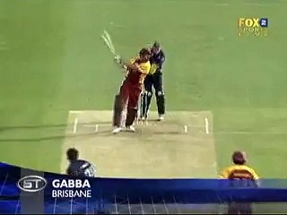 Cricket Umpire Gets Hit- Ouch!! 2016