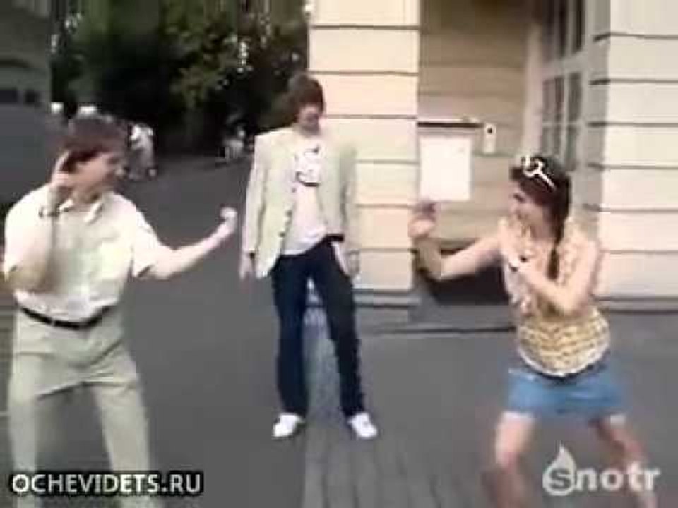 Na Na Karro ... Girls r Girls-Must Watch Till End-Top Funny Videos-Top Prank Videos-Top Vines Videos-Viral Video-Funny Fails