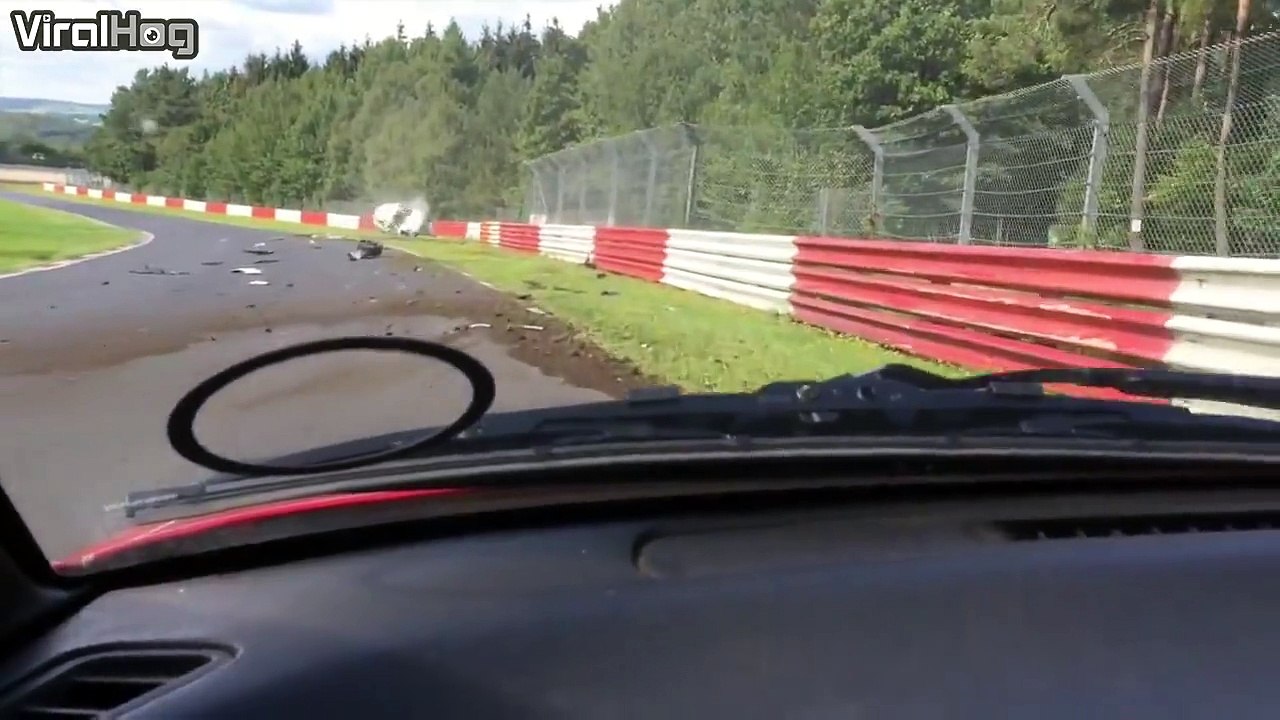 Renault Megane RS rolls after hitting the barrier