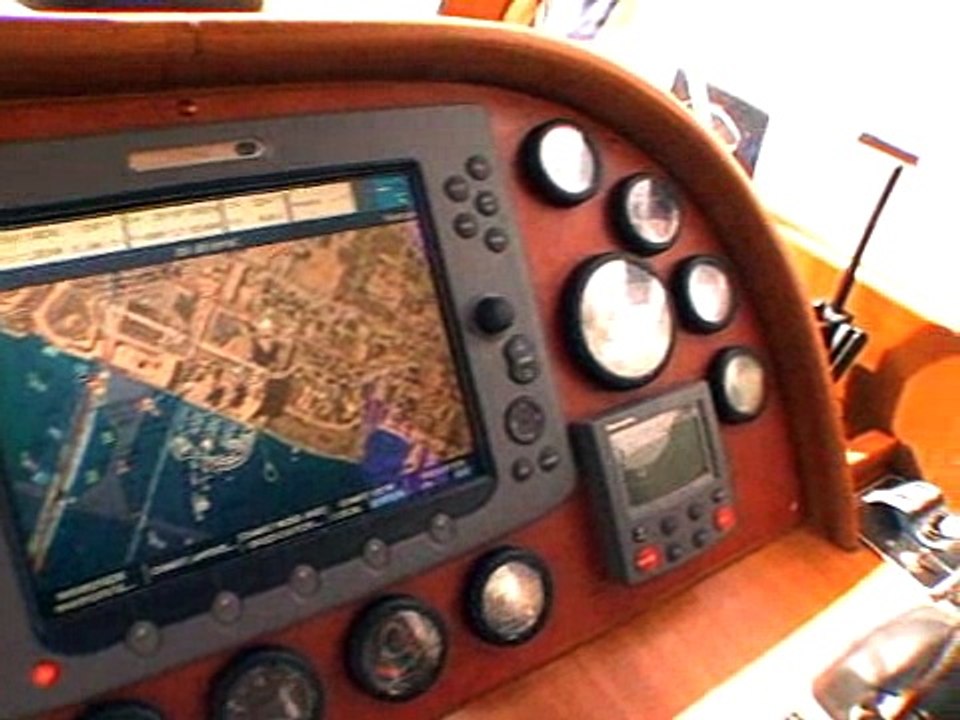 Island Pilot 435