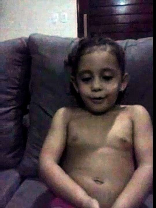 Minha sobrinha explica o porquê não gastar água