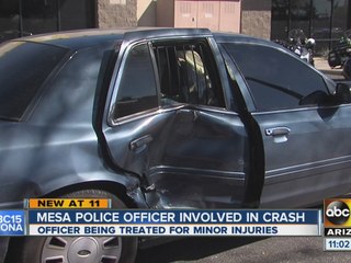 Mesa police officers involved in crash