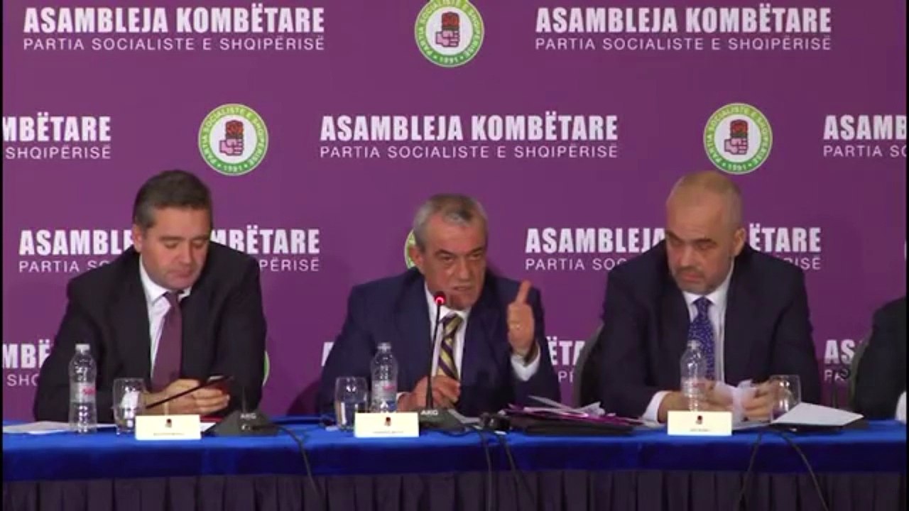 RUCI NE ASAMBLE