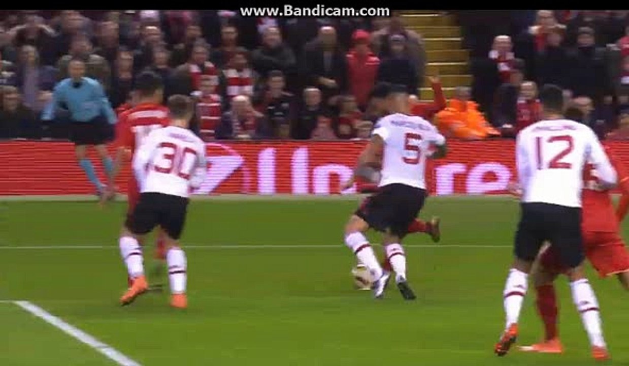 What a increddible change Miss - and Super Save by - De Gea - Liverpool  1 - 0	 Manchester United
