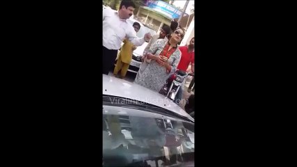 Ameer Larkion ki Larayi happened in Ghalib Market Lahore on Womens Day!