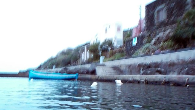 10/03/2016 Scalo di Gadir mentre siamo alle acque calde termali, a Pantelleria l'inverno non esiste