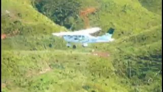 FAB atira e intercepta avião com cocaína