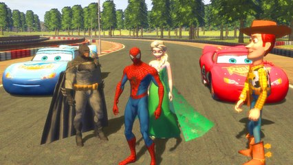 ELSA & WOODY et BATMAN, SPIDERMAN de Marvel comics FLASH MCQUEEN et DINOCO   Gameplay disney