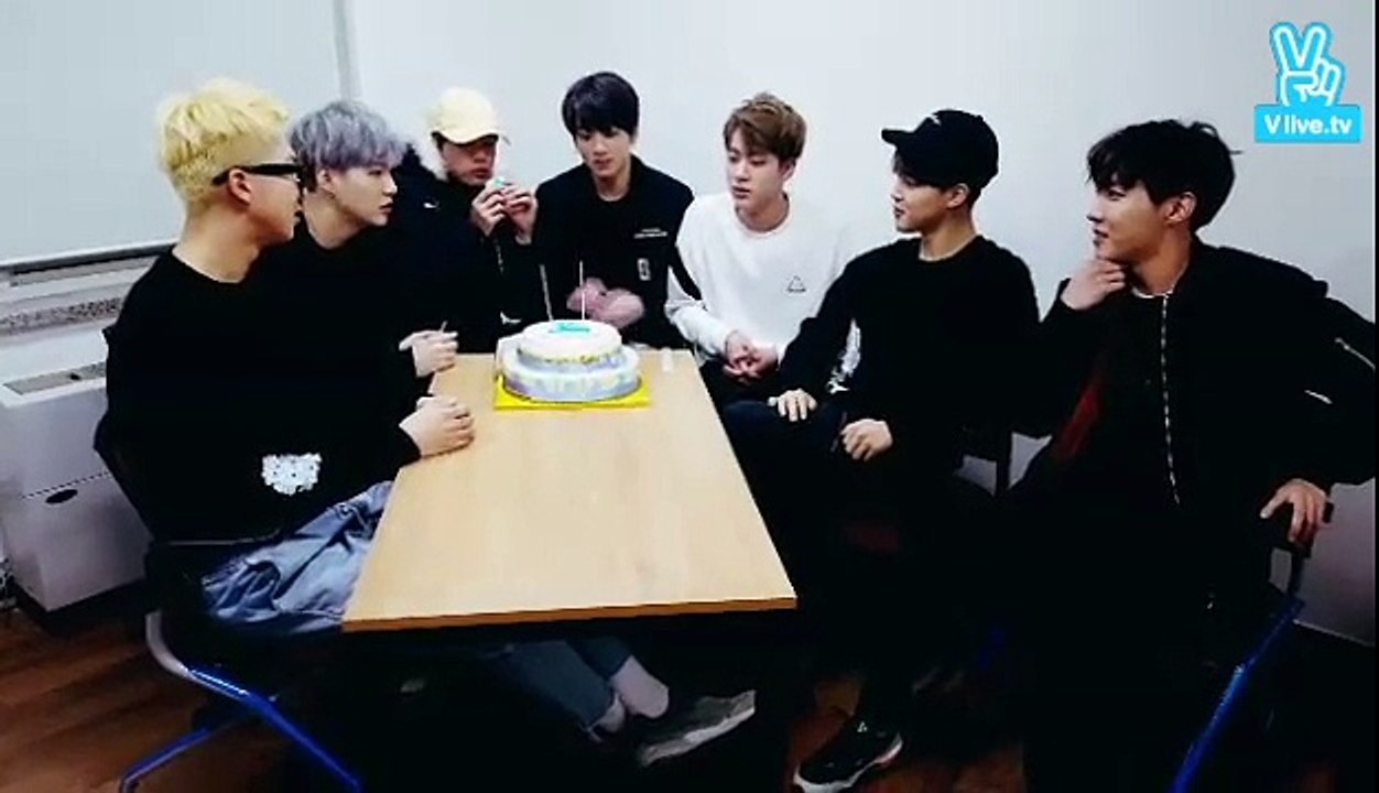 BTS 2M