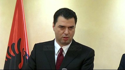 Basha: Jo gazit në Kuvend - Top Channel Albania - News - Lajme
