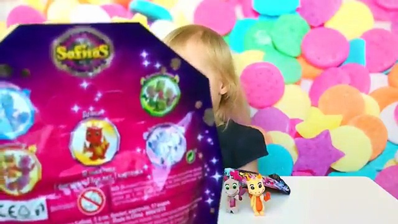 Распаковка пакетиков Сафирас драконы Safiras игрушки сюрпризы