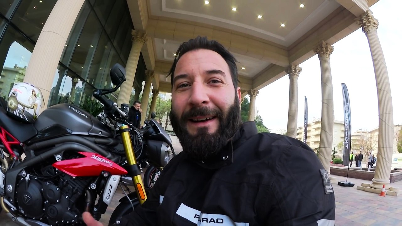 Testdrive_ Triumph Speed Triple R _ GRIP ? BIKE-EDITION