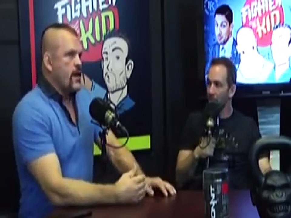 Chuck Liddell and Brendan Schaub talk about Conor Mcgregors speed and timing and moving t