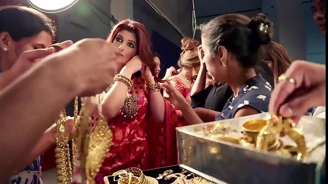 Dimple Kapadia Twinkle Khanna Look Beautiful In A Ranka Jewellery 2016 Photoshoot