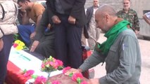 Daeş'in Kimyasal Silah Saldırısında Hayatını Kaybeden Çocuğun Cenaze Töreni