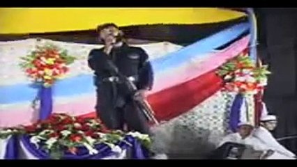 Ghazi Malik Mumtaaz Qadri -reciting Naat