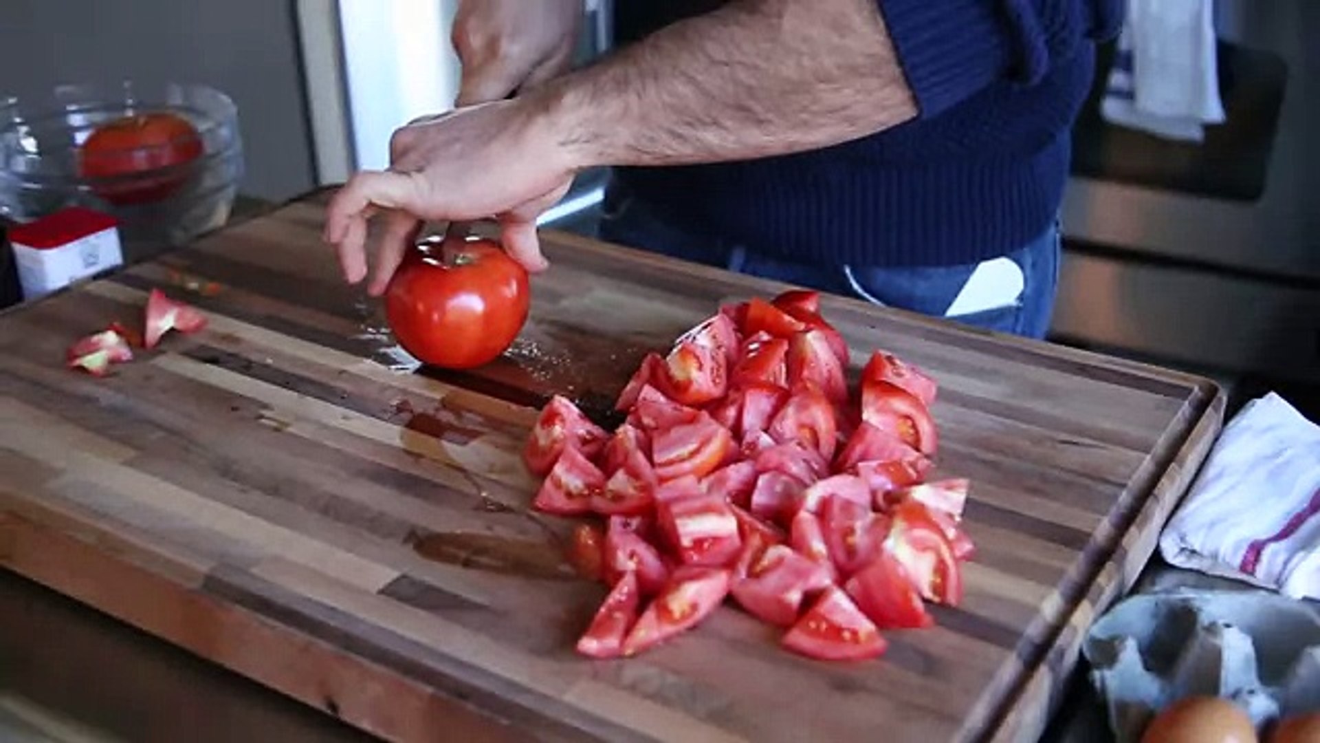 World's Best Breakfast Recipe - Shakshuka AKA Tomato Eggs - YouTube