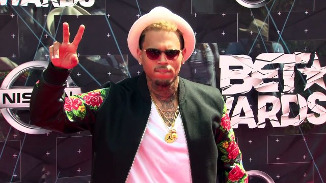 Justin Bieber Jealous of Kendall Jenner & Harry Styles Flirting