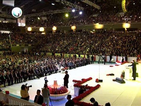 Bahçeli, Başbakan ve Hükümeti hedef aldı