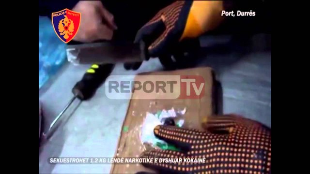 Report TV - Durrës, i gjetën 1.2 kg kokainë në makinë, arrestohet 36-vjeçari