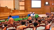 مجلس عوام میانمار از نامزدی مشاور آنگ سان سوچی برای پست ریاست جمهوری حمایت کرد