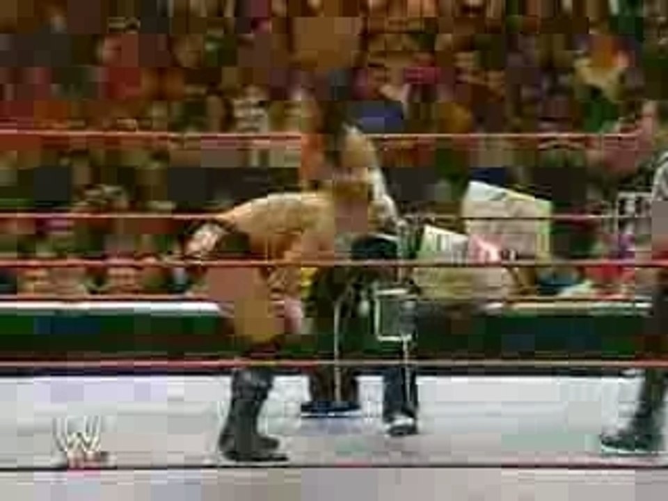 raw 6.4.07 (3)