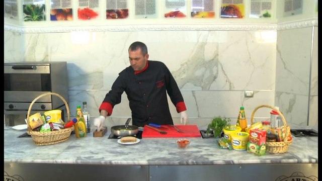 Receta e Ditës, Eskallop me speca - Ora News