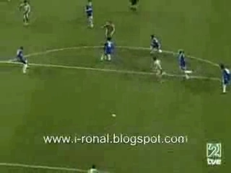 Ronaldinho..bicycle kick gol