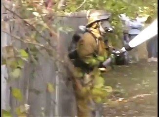 ¿Es éste el peor bombero de todos los tiempos?