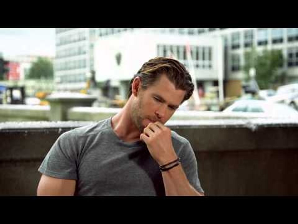 Chris Hemsworth Talks Avengers: Age of Ultron