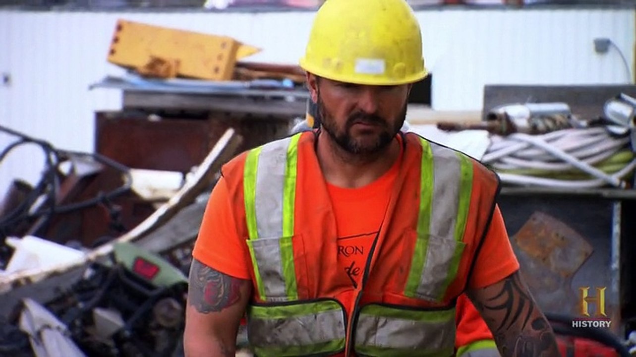 Yukon Gold - Embrace the Chaos [ March 10, 2016 ]