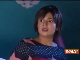 Ashok Ko Apne Kamre Mein Dekh Kar Sanaya Ke Udde Hosh 11th March 2016 Yeh Hai Mohabbatein